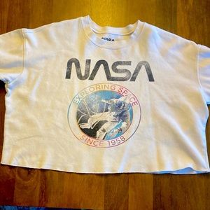 White Nasa sweatshirt
